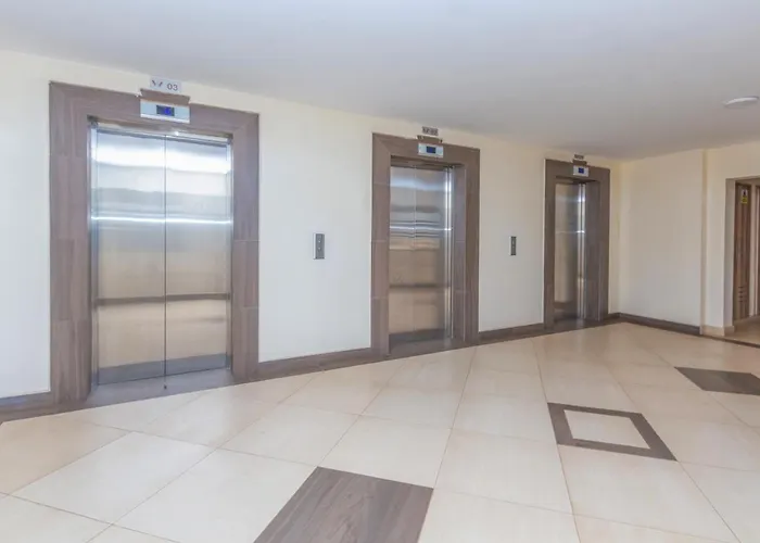 Westpoint Suites By Senga
